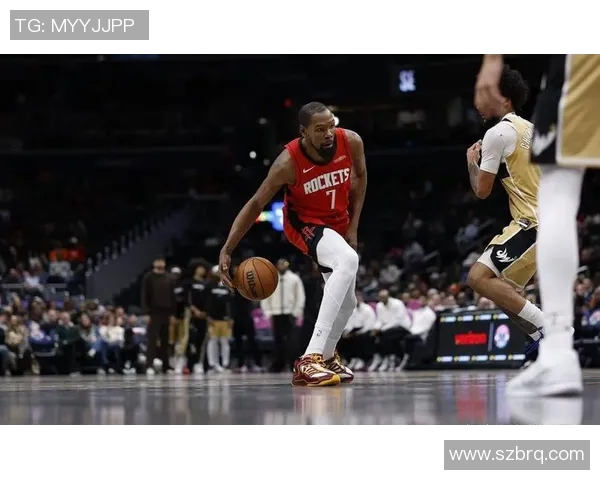 火箭队与奇才队激战四月四日NBA赛场精彩对决一触即发