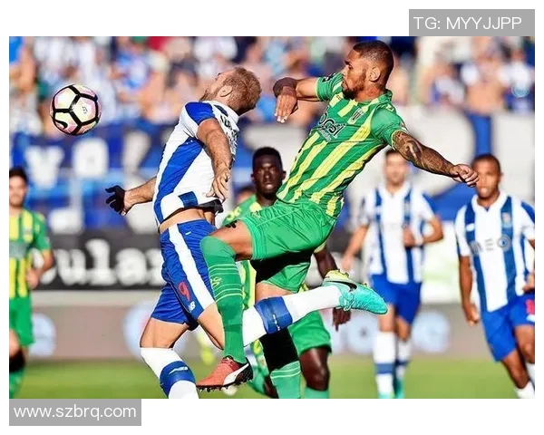 韩国与秘鲁足球赛激战正酣谁能在绿茵场上笑到最后